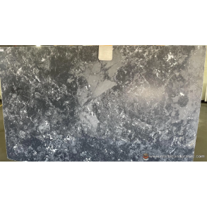 19541B - quartzite countertop